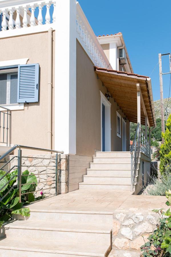 Mandi'S Apartments Karavados Exterior photo